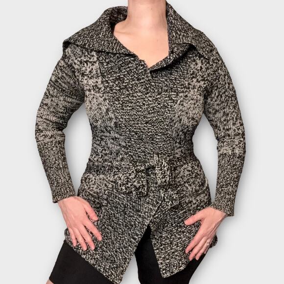 GAP BLACK WHITE BELTED CARDIGAN RIBBED CUFFS POCKETS COZY LARGE - Picture 1 of 9